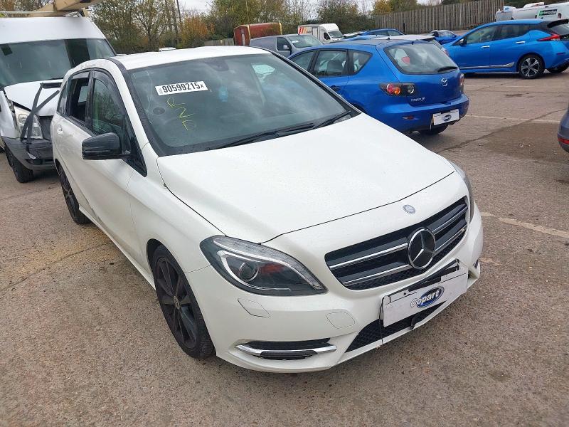 2013 MERCEDES-BENZ B CLASS B180 CDI BLUEEFFICIENCY SPORT 5DR AUTO