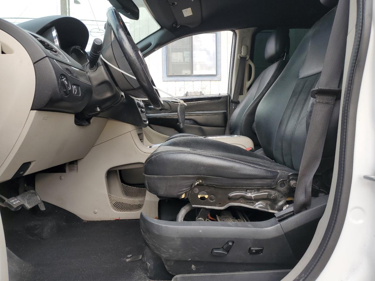 2018 Dodge Grand Caravan Sxt VIN: 2C4RDGCG8JR250042 Lot: 93047525