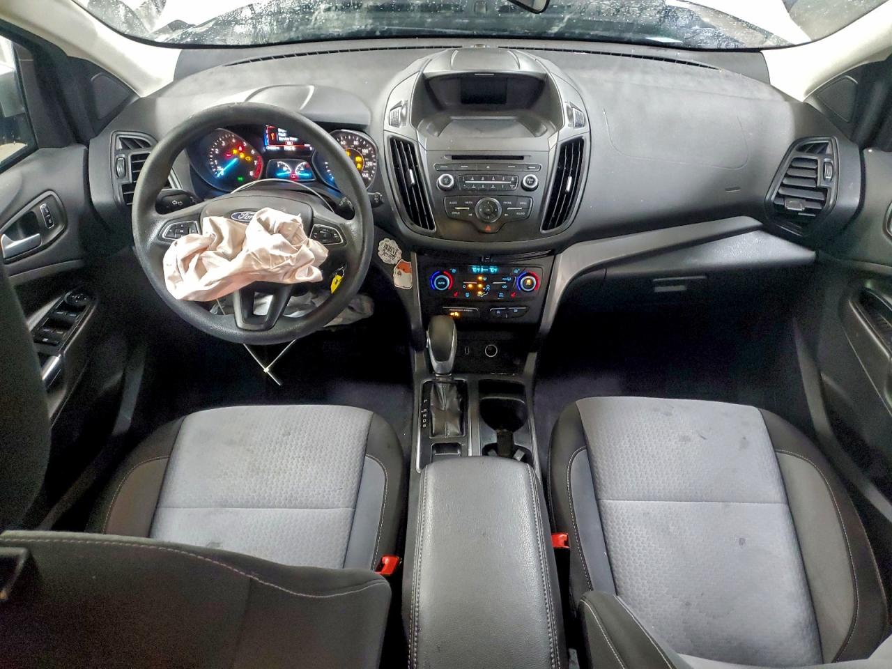 2018 Ford Escape Se VIN: 1FMCU0GD9JUA02460 Lot: 94179105