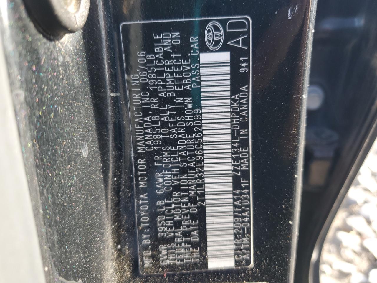 2006 Toyota Corolla Matrix Base VIN: 2T1LR32E96C562099 Lot: 93107085