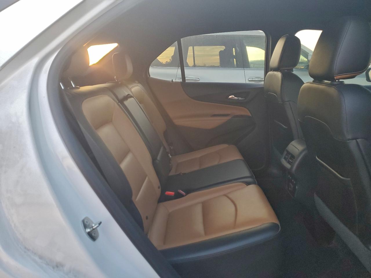 2019 Chevrolet Equinox Premier VIN: 2GNAXPEX7K6147383 Lot: 93052915