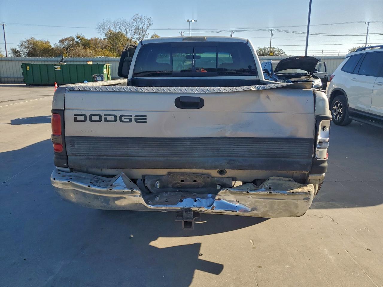 1998 Dodge Ram 1500 VIN: 3B7HC13Y8WG189762 Lot: 92257265