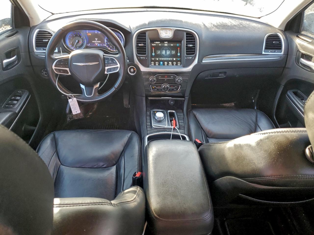 2018 Chrysler 300 Touring VIN: 2C3CCAAG4JH121170 Lot: 94255285