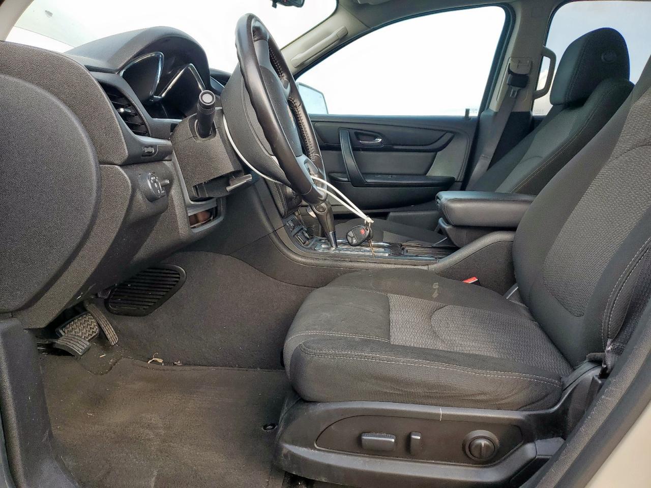 2015 Chevrolet Traverse Lt VIN: 1GNKRGKD2FJ388463 Lot: 93526665