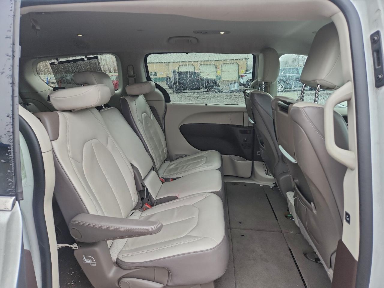 2017 Chrysler Pacifica Touring L Plus VIN: 2C4RC1EGXHR627980 Lot: 93420955