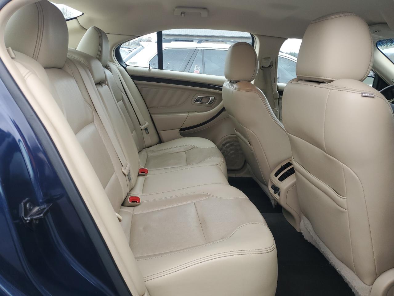 2017 Ford Taurus Limited VIN: 1FAHP2F80HG119229 Lot: 93290955