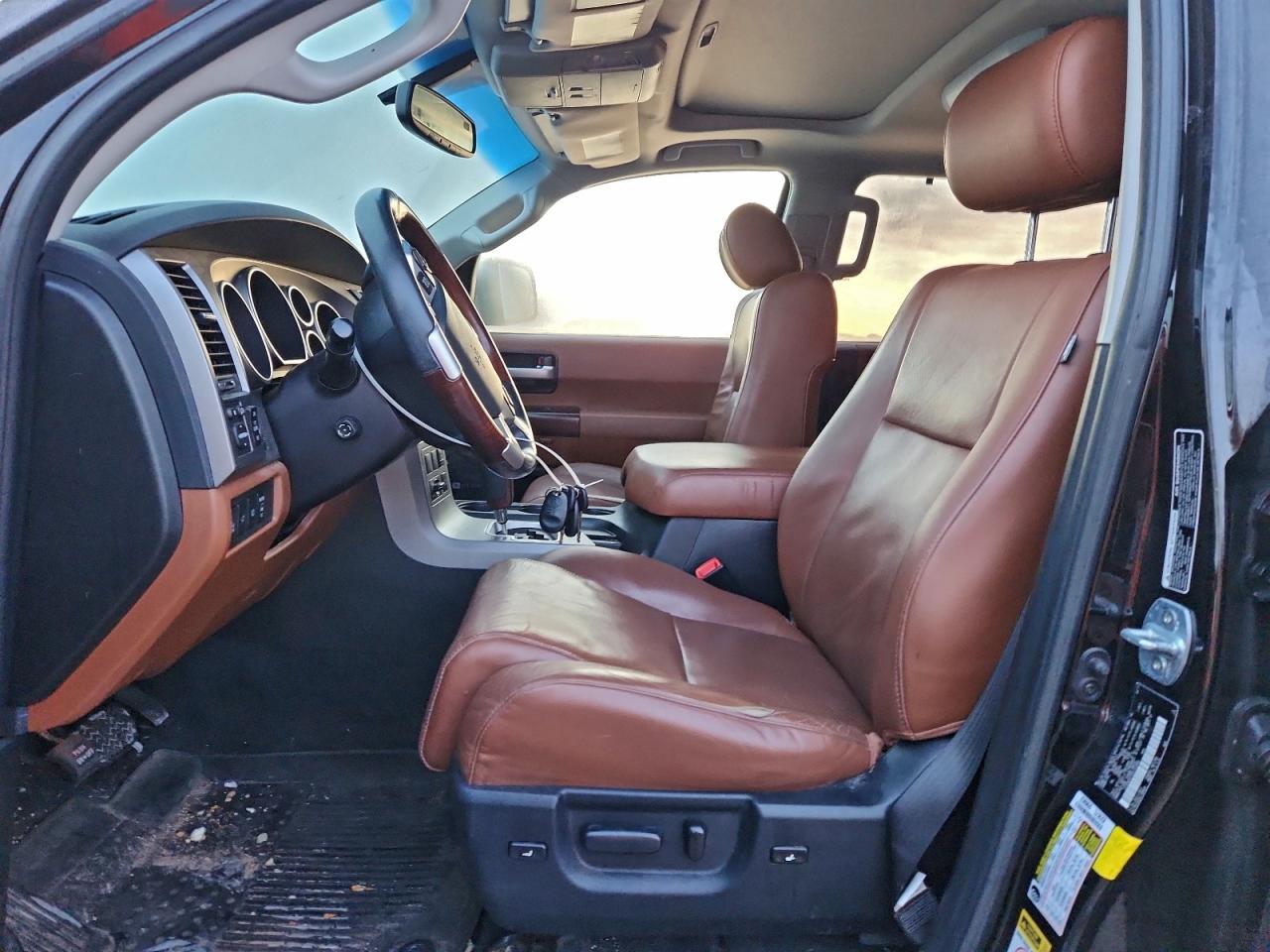 2017 Toyota Sequoia Platinum VIN: 5TDDW5G13HS152889 Lot: 93299305