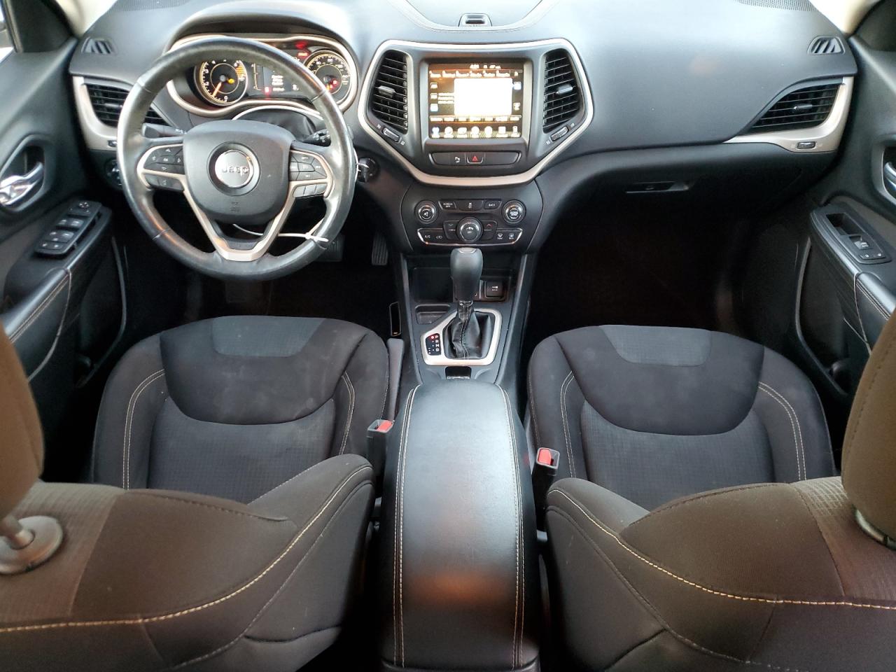 2017 Jeep Cherokee Latitude VIN: 1C4PJLCB6HW549446 Lot: 92438275