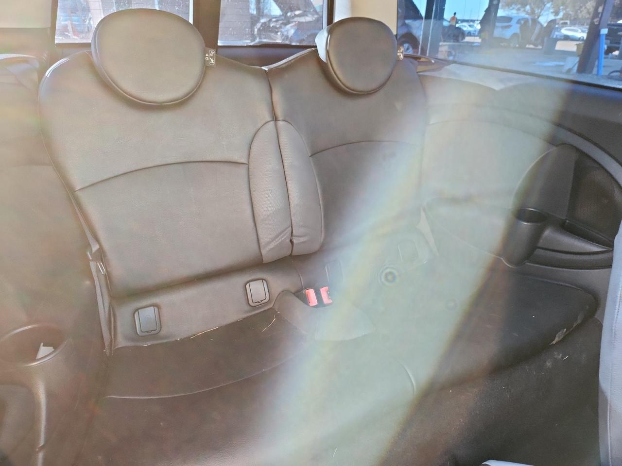 2009 Mini Cooper Clubman VIN: WMWML33519TN69126 Lot: 91985935