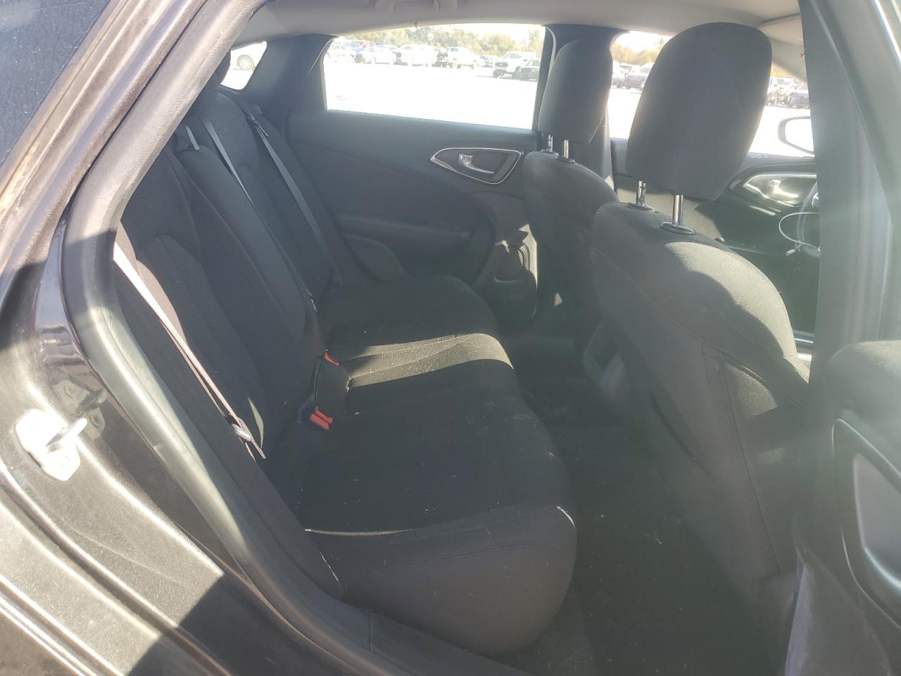 2016 Chrysler 200 Lx VIN: 1C3CCCFB2GN194210 Lot: 91058685