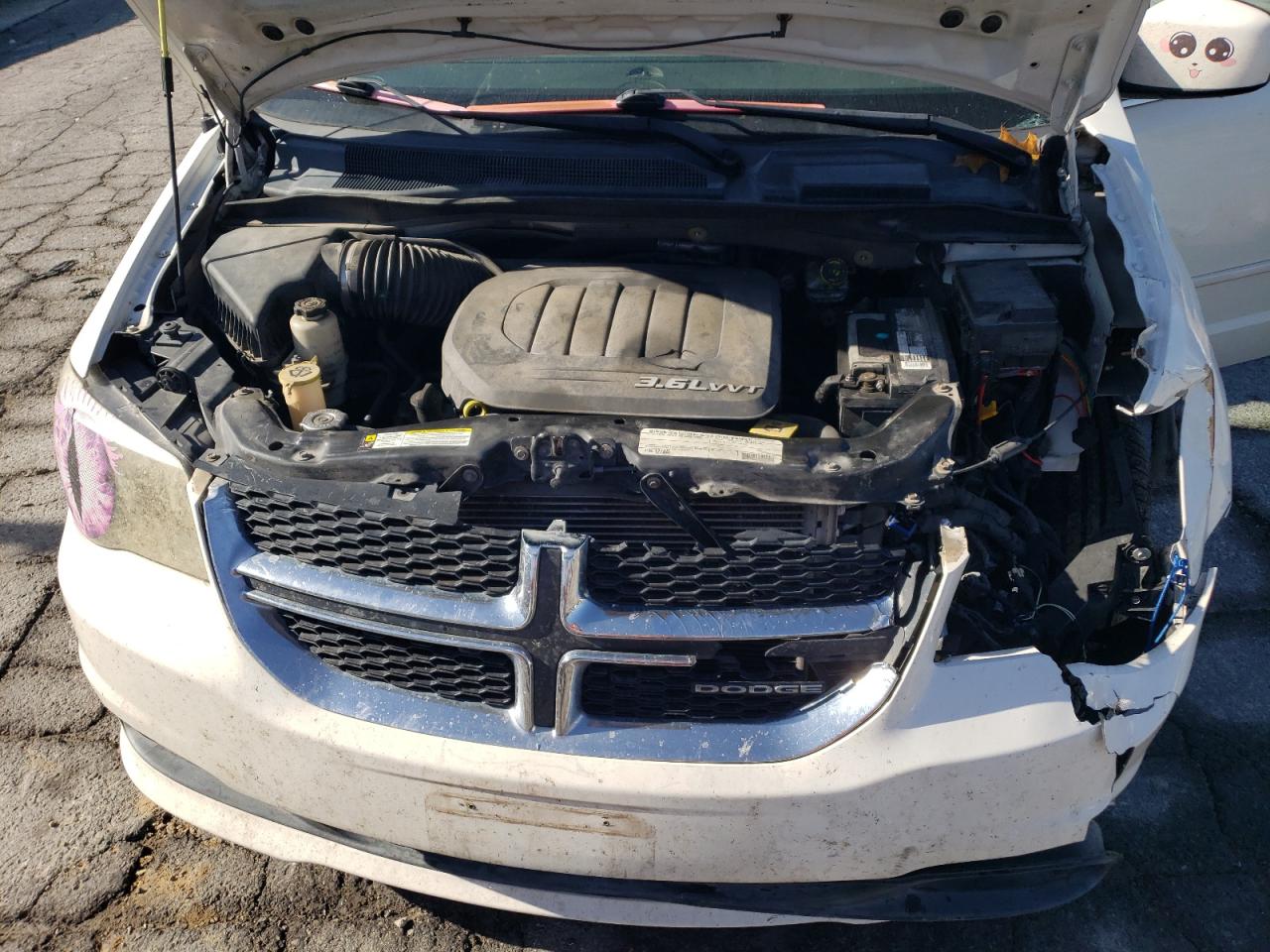 2011 Dodge Grand Caravan Crew VIN: 2D4RN5DG1BR751360 Lot: 91569645