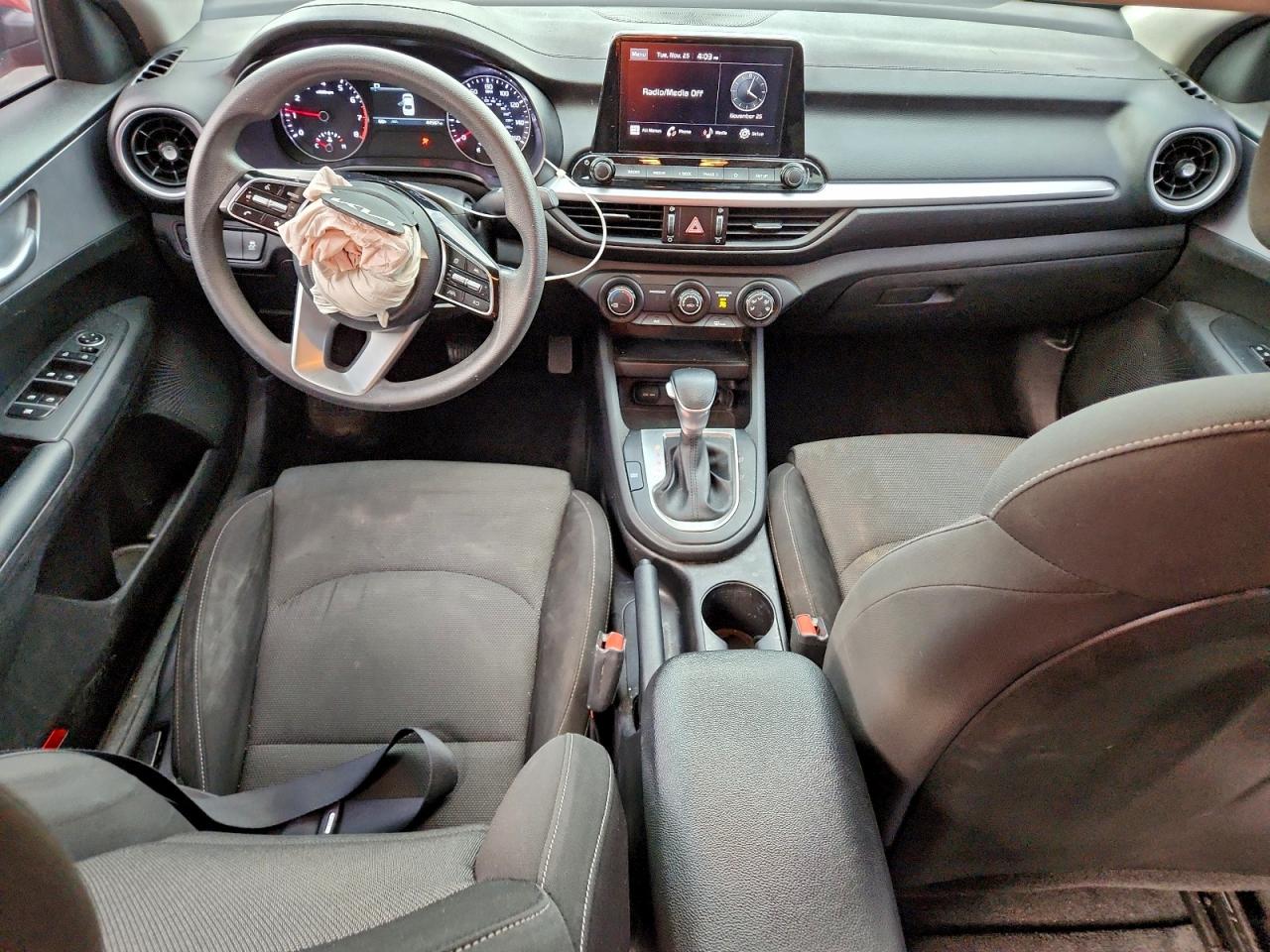 2022 Kia Forte Fe VIN: 3KPF24AD5NE468138 Lot: 94658035