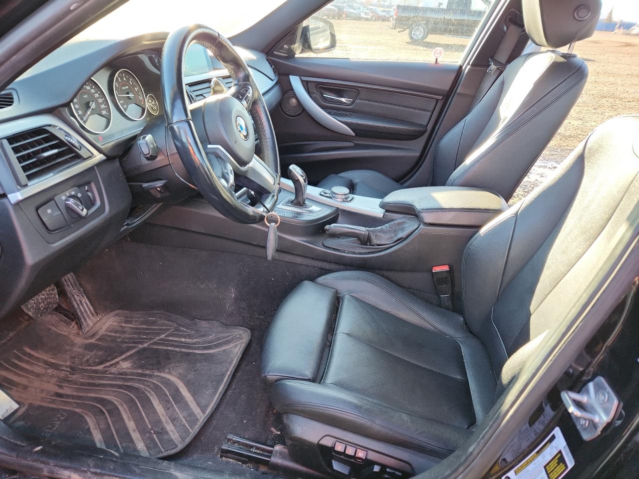 2015 BMW 335 Xi VIN: WBA3B9C59FF589782 Lot: 93602135