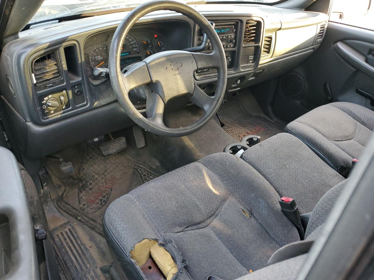 2004 Chevrolet Silverado C1500 VIN: 1GCEC14X34Z212404 Lot: 92921405