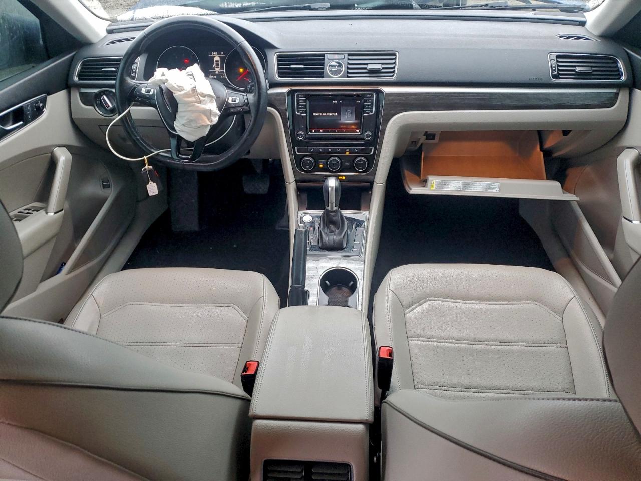 2017 Volkswagen Passat Se VIN: 1VWBT7A34HC014623 Lot: 93970185