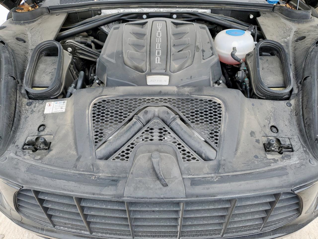 2016 Porsche Macan S VIN: WP1AB2A52GLB46587 Lot: 93404325