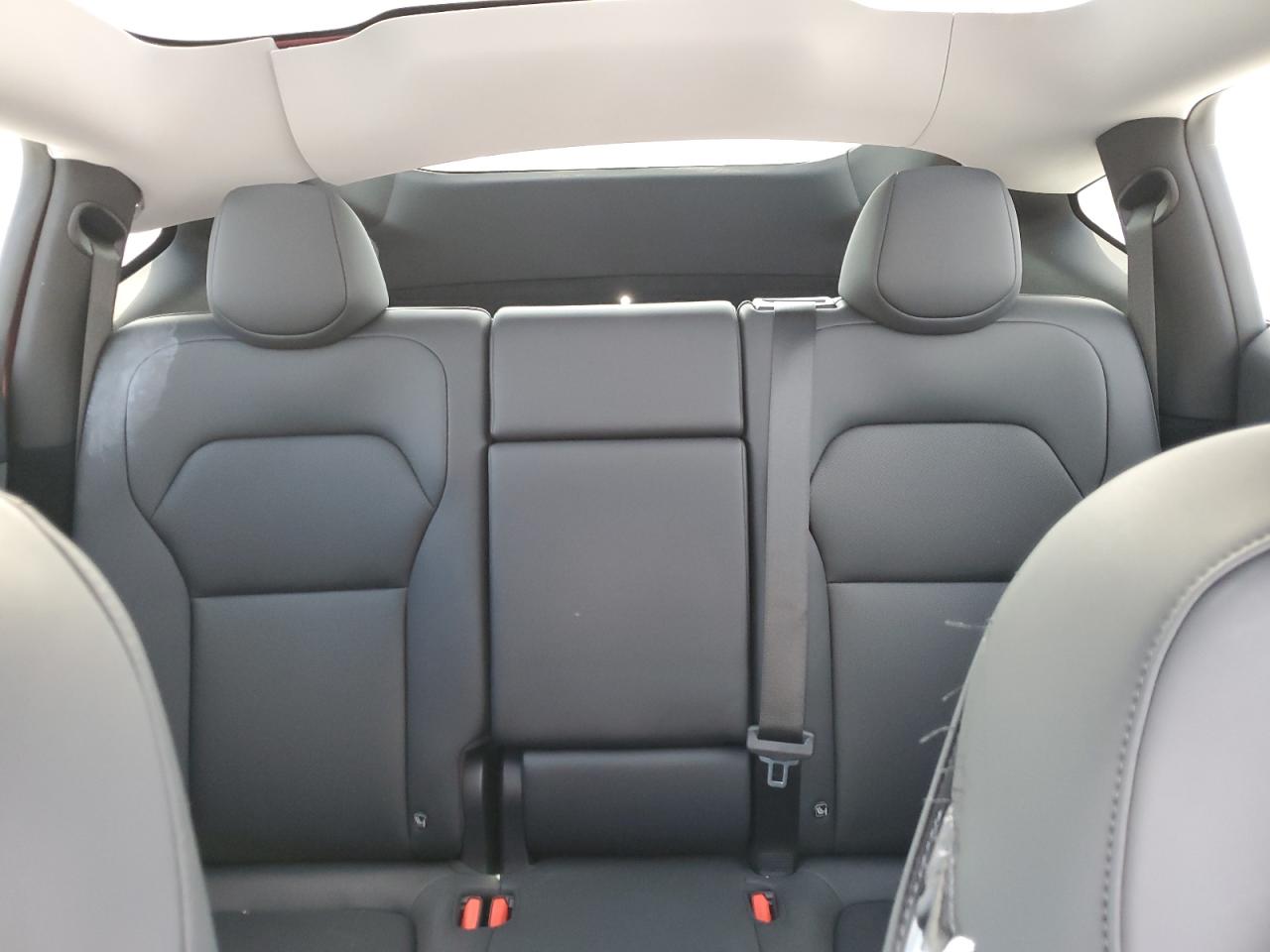 2026 Tesla Model Y VIN: 7SAYGDED5TA448080 Lot: 93402835