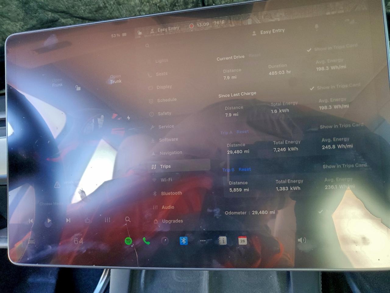 2024 Tesla Model Y VIN: 7SAYGDED6RF090709 Lot: 94753605