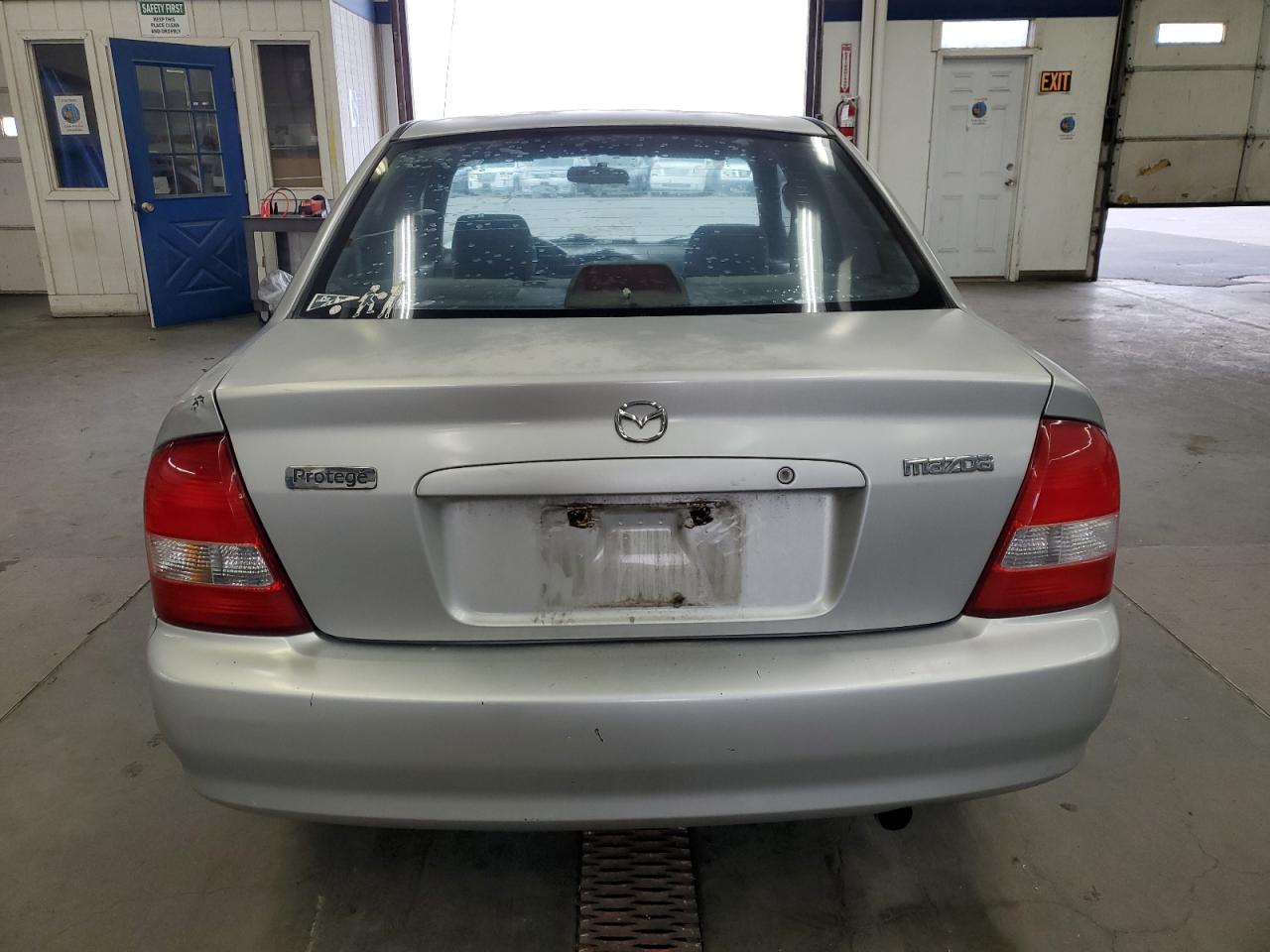 1999 Mazda Protege Dx VIN: JM1BJ2226X0160801 Lot: 92123945