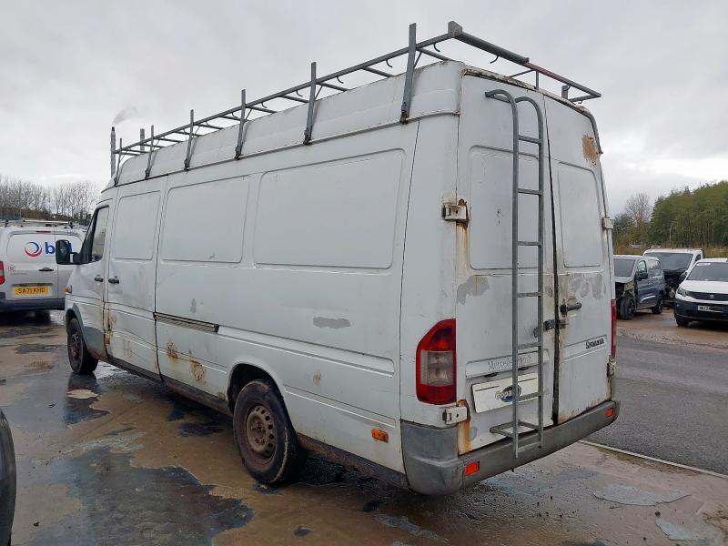2000 MERCEDES BENZ SPRINTER 3