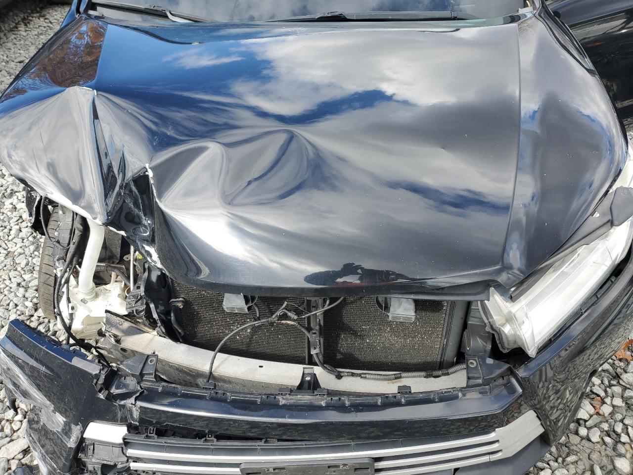 2017 Toyota Highlander Se VIN: 5TDJZRFH8HS365630 Lot: 91364445