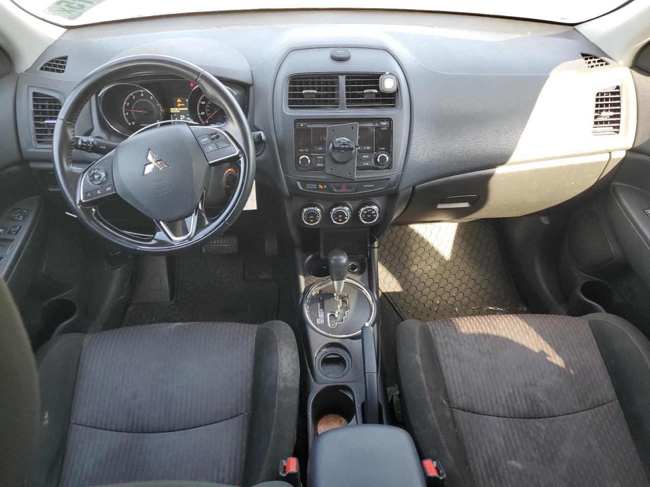 2017 Mitsubishi Outlander Sport Es VIN: JA4AP3AU0HZ031866 Lot: 92050775