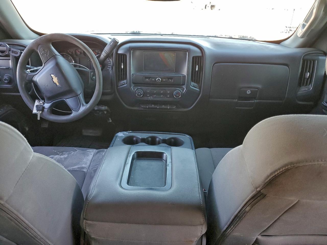 2017 Chevrolet Silverado K1500 Custom VIN: 1GCVKPEC5HZ363302 Lot: 94373065