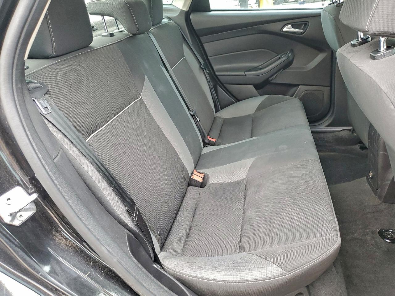 2014 Ford Focus Se VIN: 1FADP3F21EL130193 Lot: 93970685