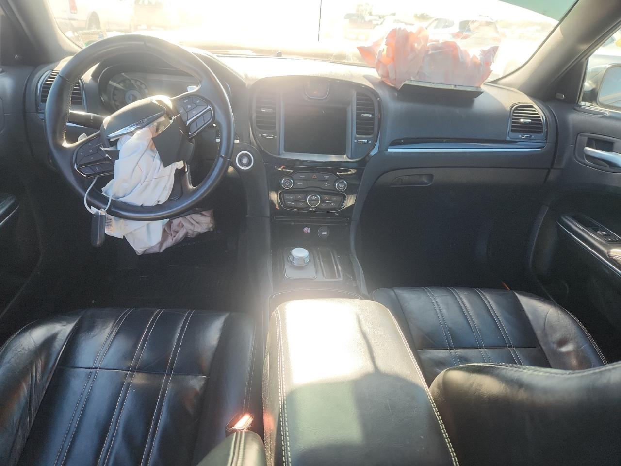 2018 Chrysler 300 S VIN: 2C3CCABG1JH214453 Lot: 92309305