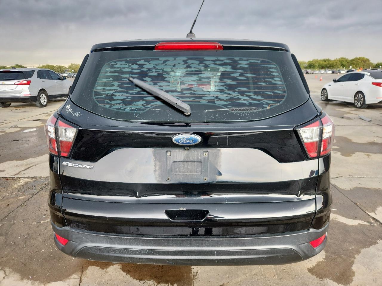 2018 Ford Escape S VIN: 1FMCU0F71JUC05659 Lot: 90812255