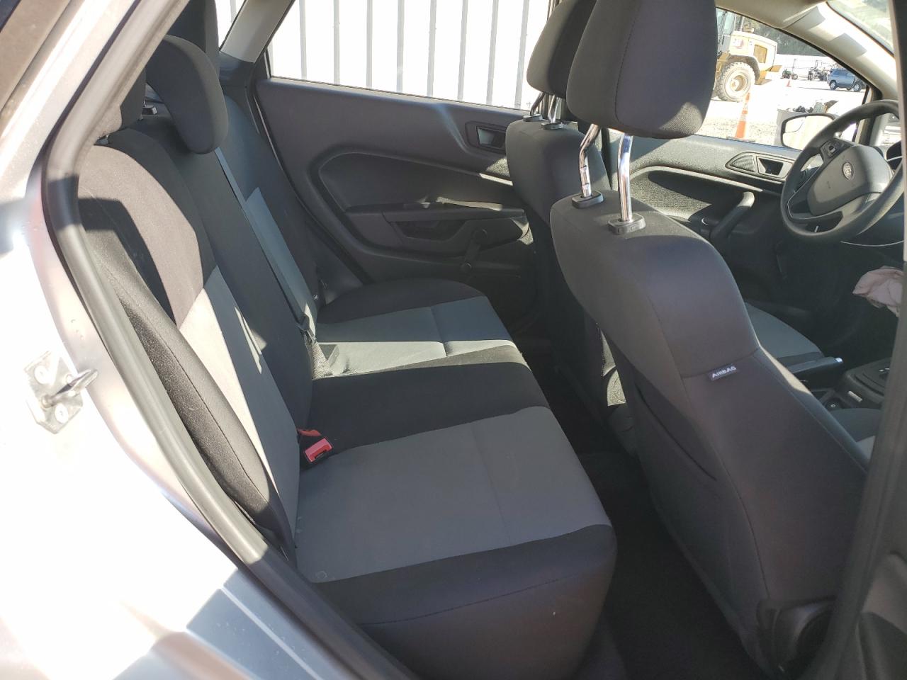 2019 Ford Fiesta S VIN: 3FADP4AJ4KM160500 Lot: 93370005