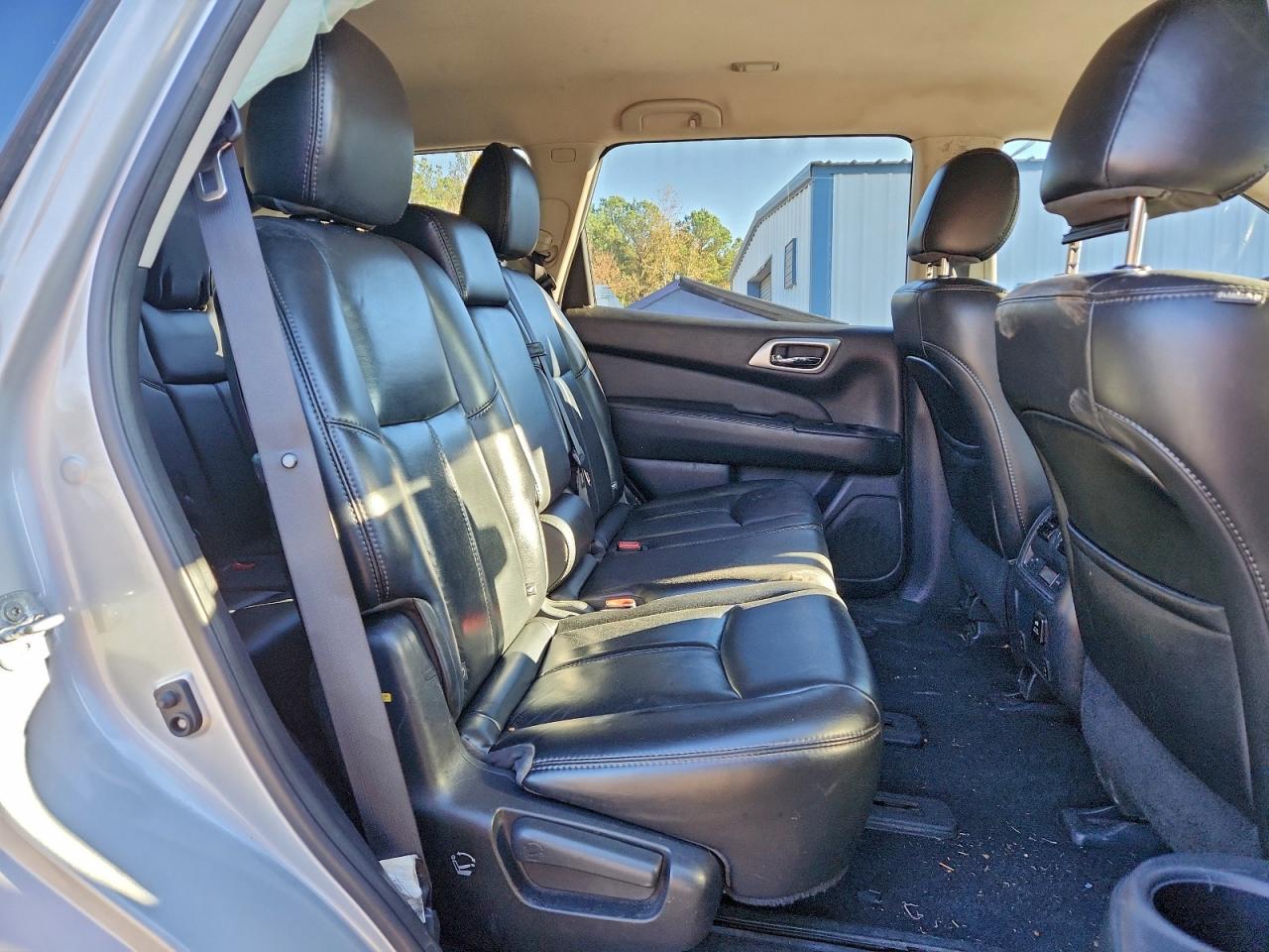 2017 Nissan Pathfinder S VIN: 5N1DR2MNXHC630106 Lot: 94874705