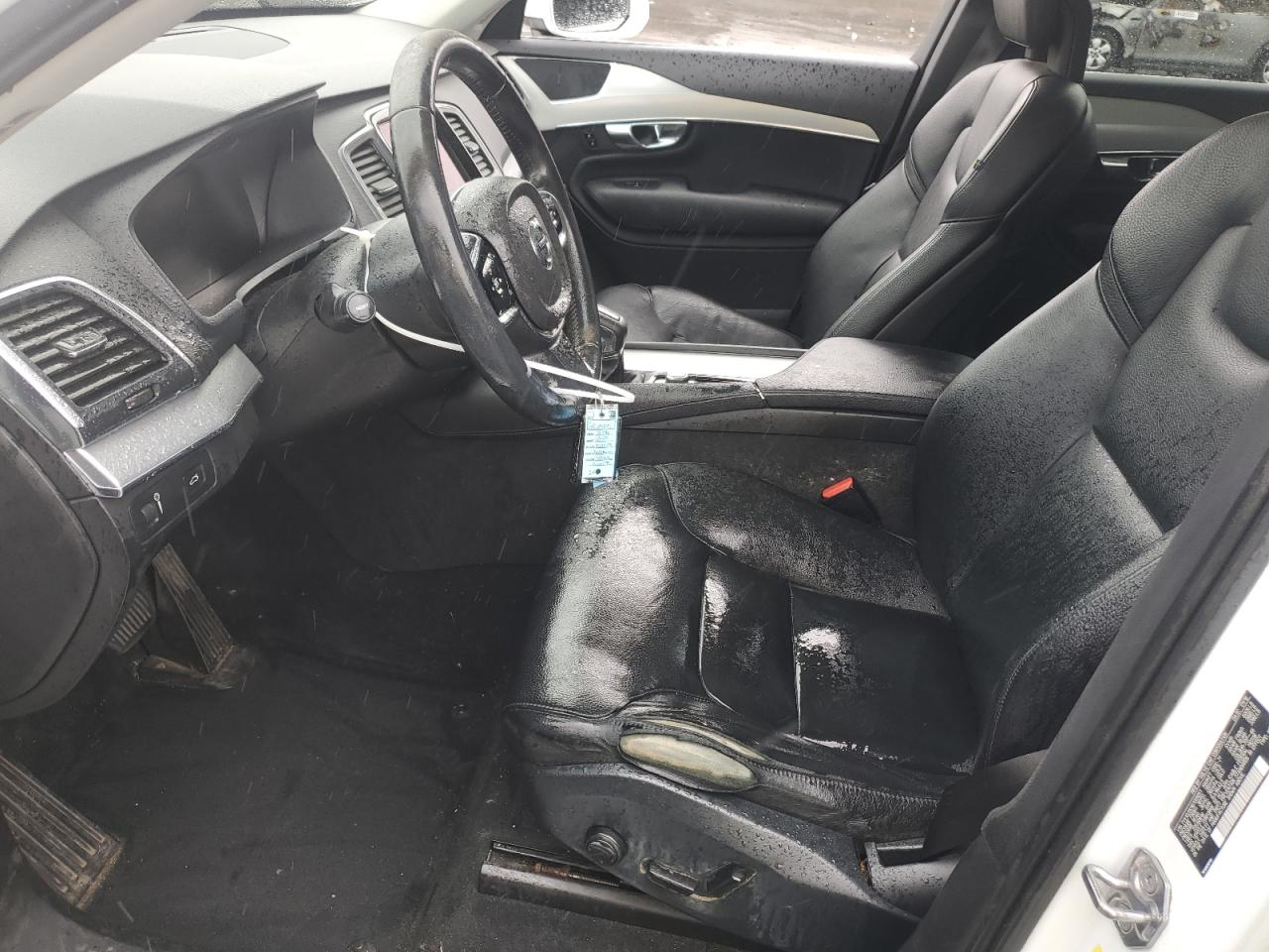 2016 Volvo Xc90 T5 VIN: YV4102XK8G1065851 Lot: 93072975