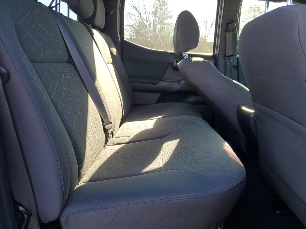 2017 Toyota Tacoma Double Cab VIN: 3TMDZ5BN5HM029208 Lot: 92945305