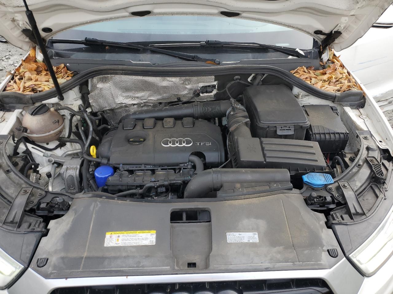 2017 Audi Q3 Premium Plus VIN: WA1JCCFS8HR010699 Lot: 93283535