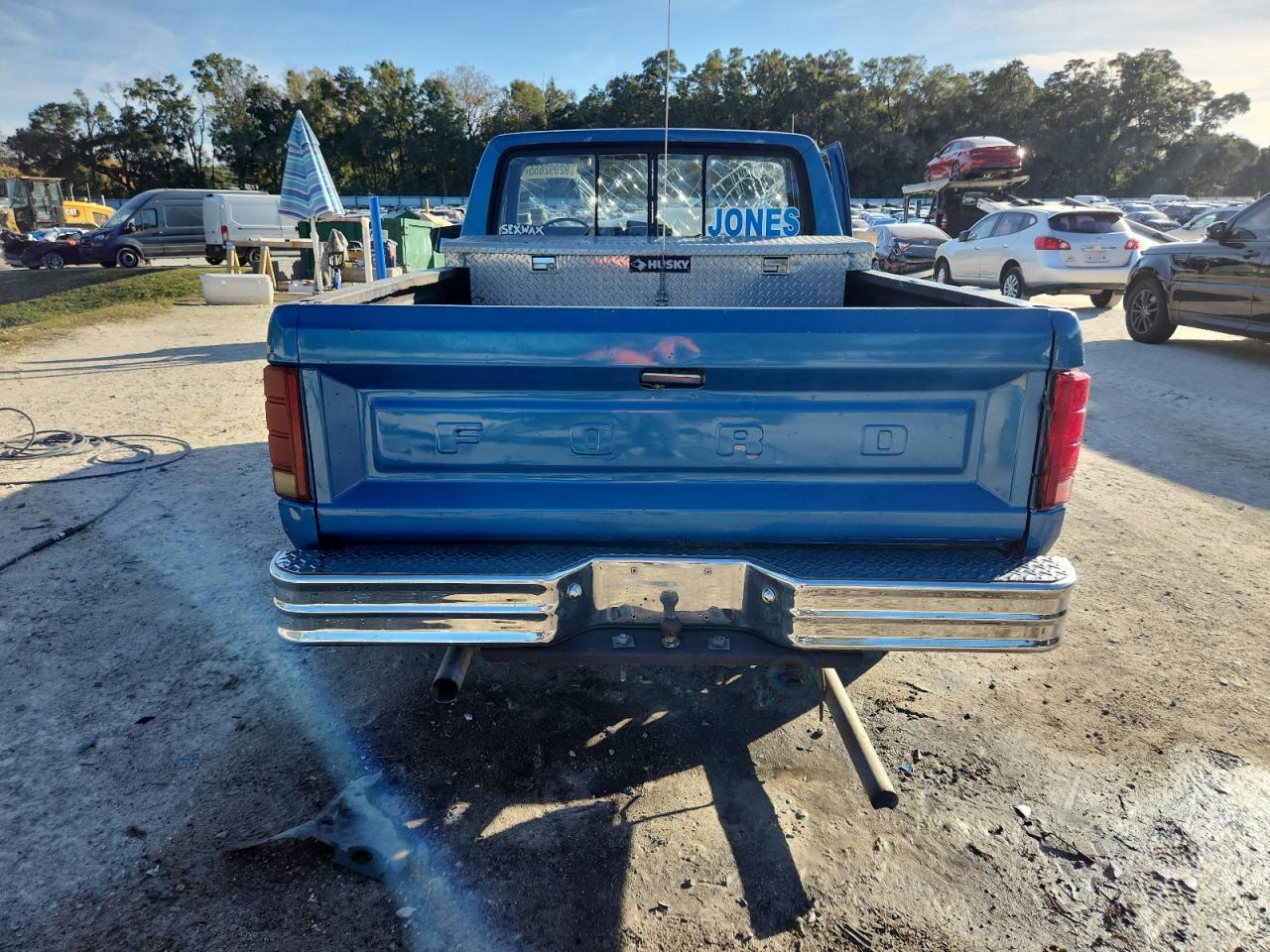 1981 Ford F100 VIN: 1FTCF10EXBNB08628 Lot: 92092655