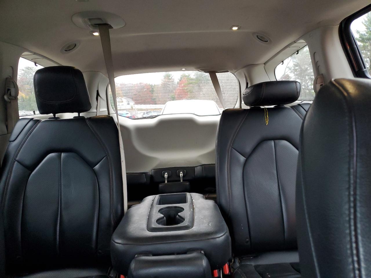 2019 Chrysler Pacifica Touring L VIN: 2C4RC1BG9KR550093 Lot: 92012525