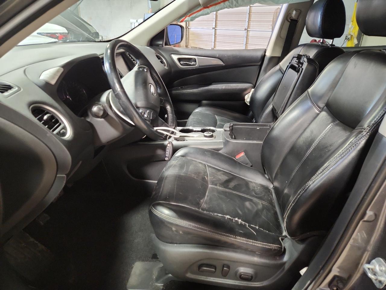 2018 Nissan Pathfinder S VIN: 5N1DR2MMXJC638851 Lot: 92039535