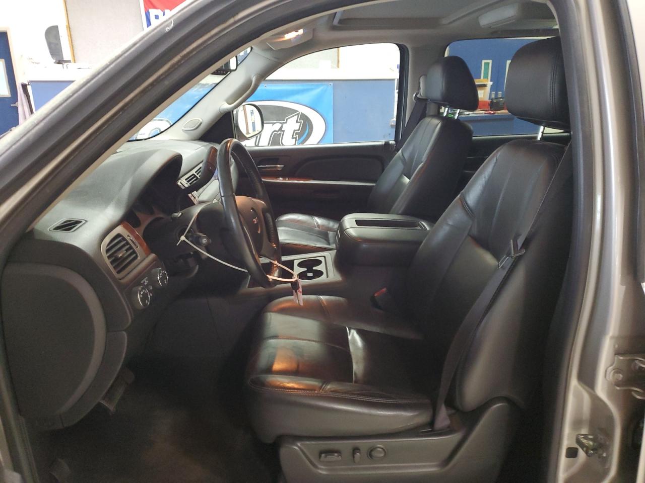 2009 GMC Yukon Xl K1500 Slt VIN: 1GKFK36329R213892 Lot: 91975755