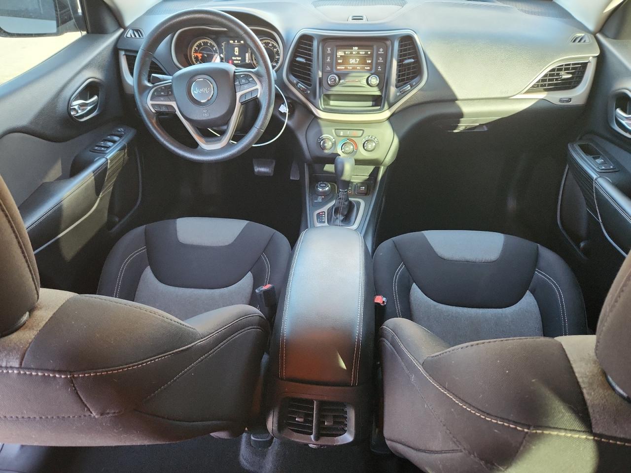 2015 Jeep Cherokee Sport VIN: 1C4PJMAB9FW558695 Lot: 91219665