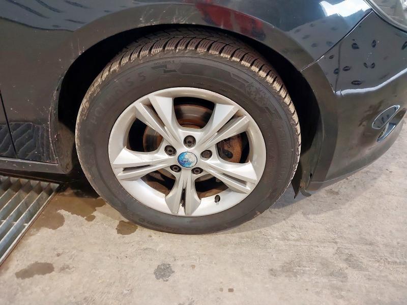 2012 FORD FOCUS 1.6 ZETEC 5DR