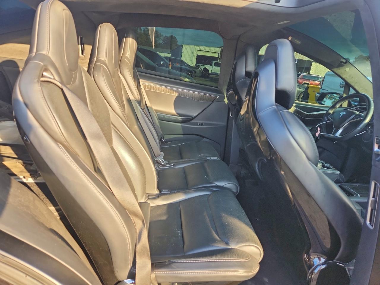 2016 Tesla Model X VIN: 5YJXCAE25GF012999 Lot: 93607295