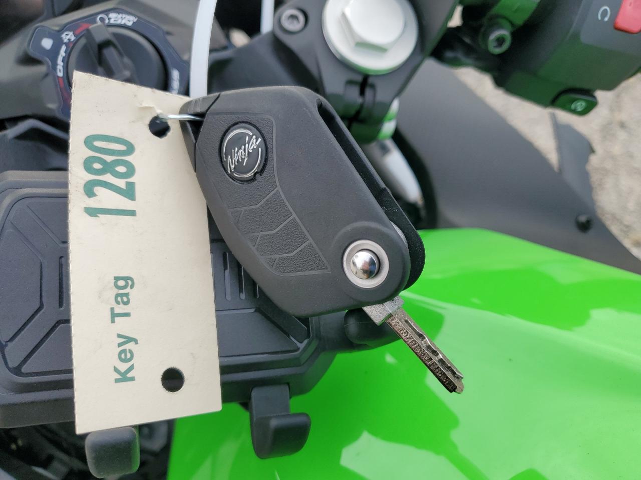 2025 Kawasaki Ex500 A VIN: ML5EXGJ10SDA58524 Lot: 91592165