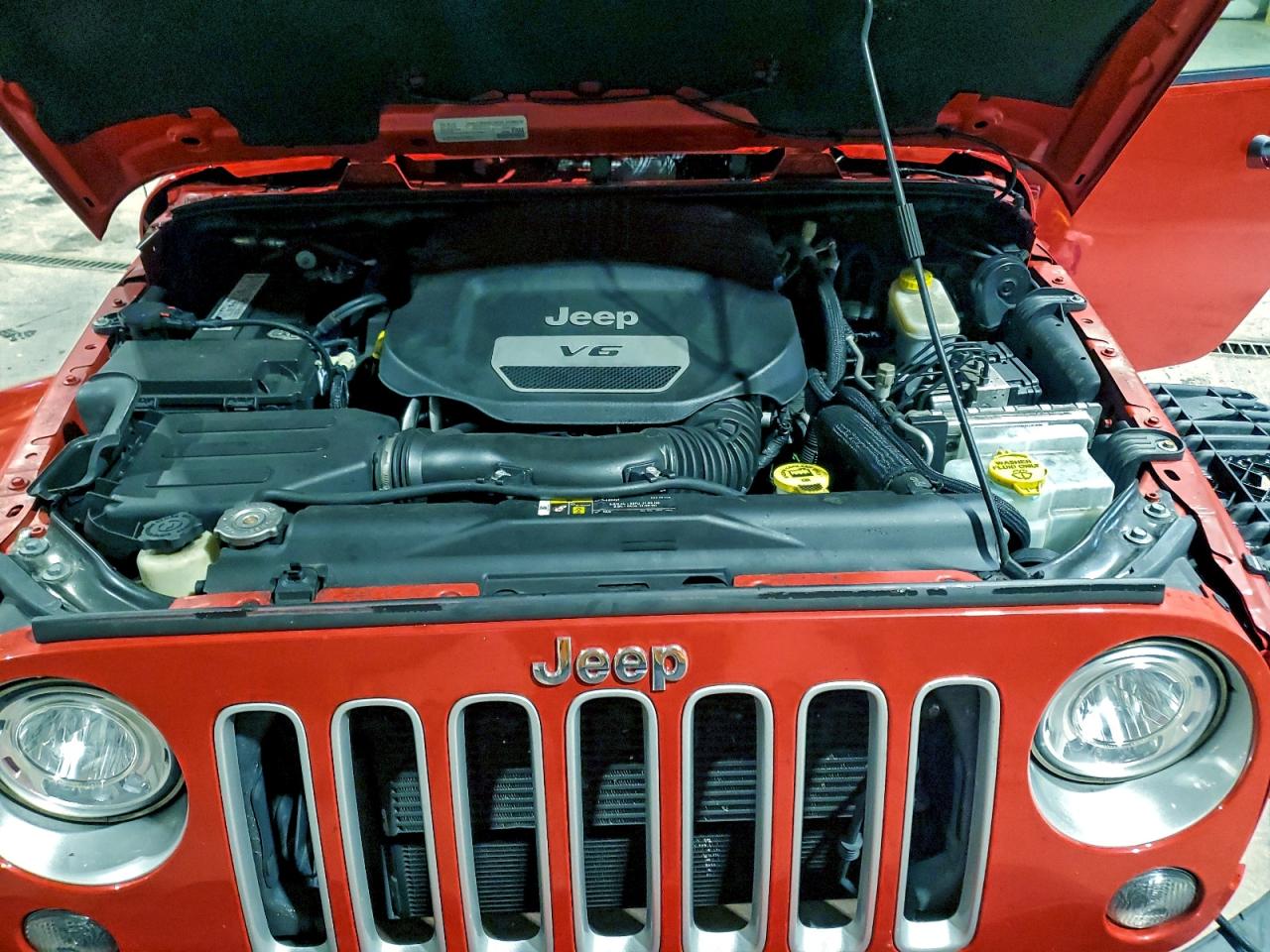 2018 Jeep Wrangler Unlimited Sahara VIN: 1C4BJWEG6JL807749 Lot: 94592085