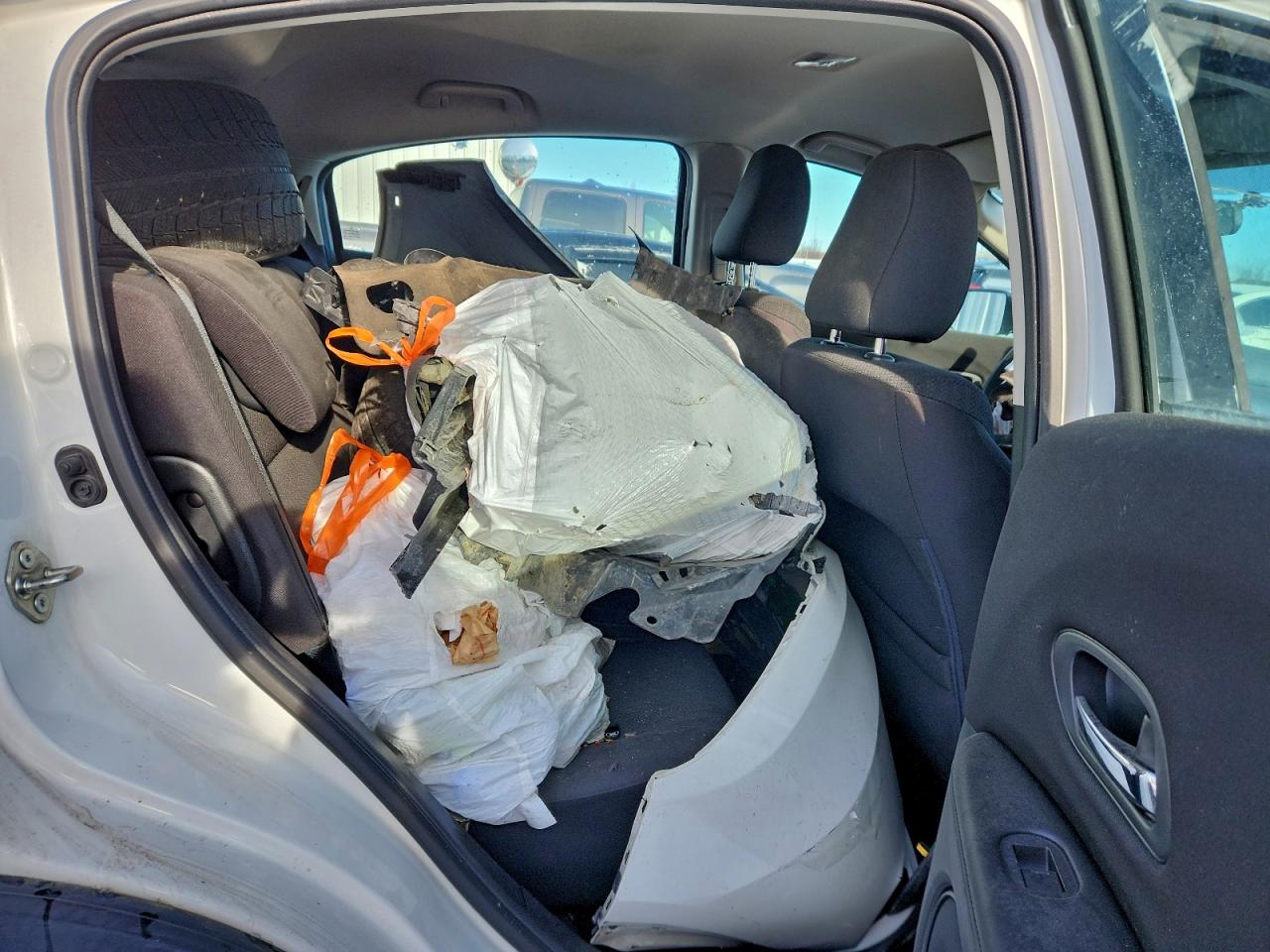 2016 Honda Hr-V Lx VIN: 3CZRU6H38GM110566 Lot: 93271715