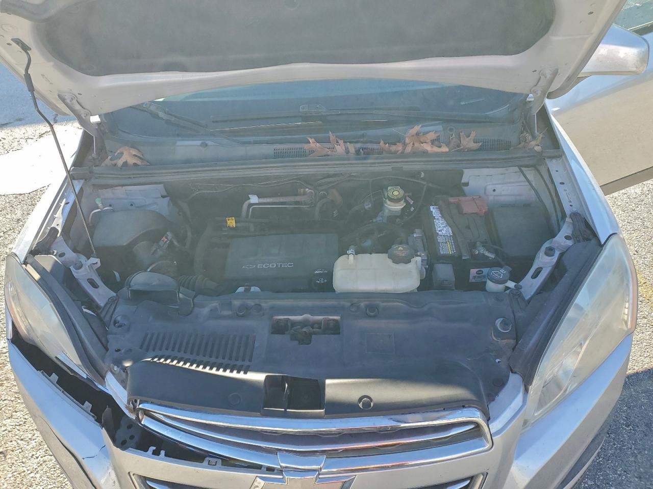 2015 Chevrolet Trax Ls VIN: KL7CJKSB8FB079853 Lot: 94598975