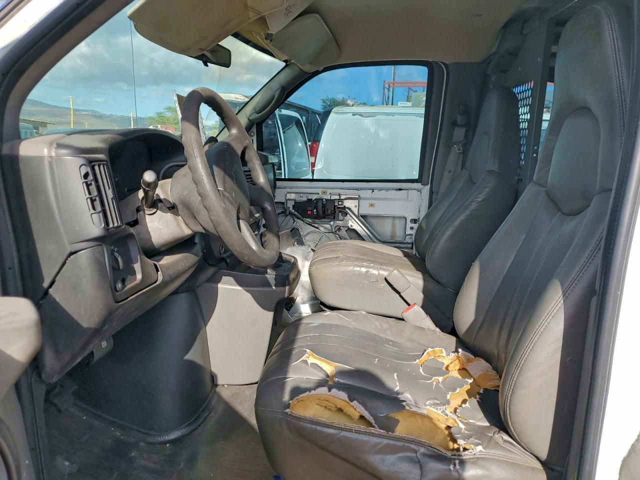 2007 Chevrolet Express G3500 Delivery Van VIN: 1GCHG39V671117634 Lot: 90980305