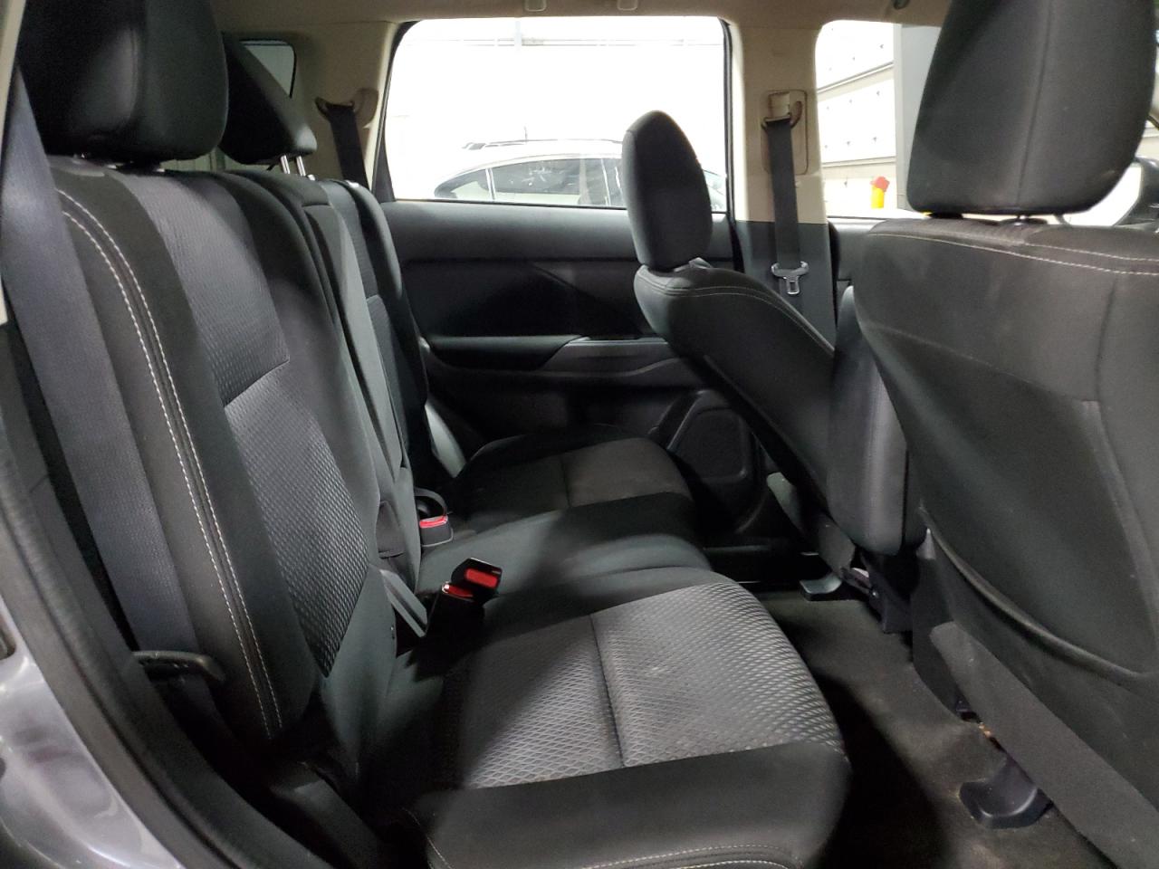 2016 Mitsubishi Outlander Se VIN: JA4AZ3A33GZ032395 Lot: 90370705