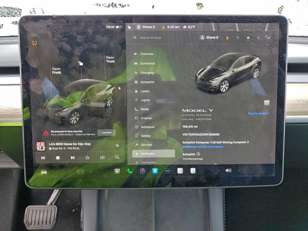 2022 Tesla Model Y VIN: 7SAYGAEE8NF389698 Lot: 92749645