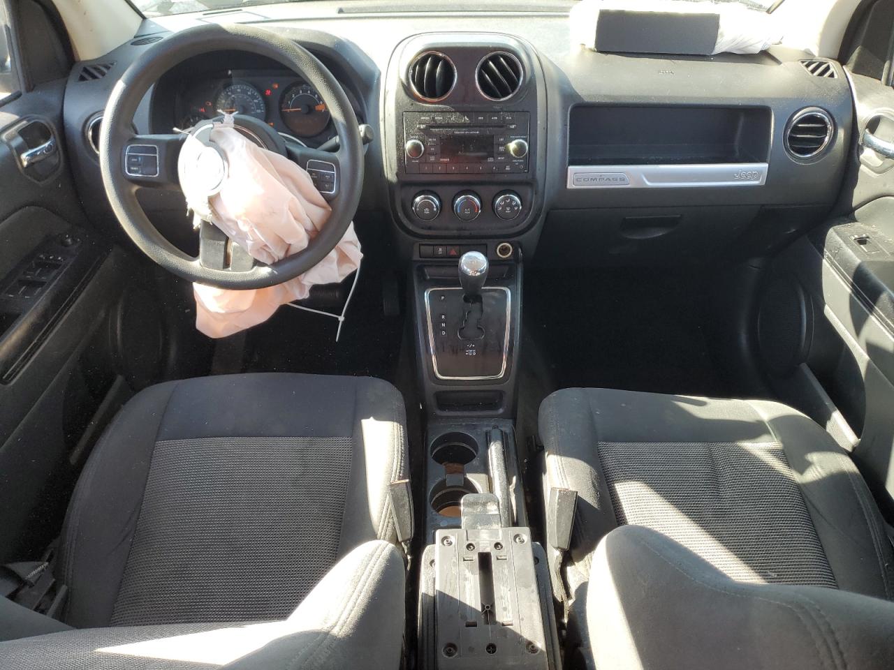 2016 Jeep Compass Sport VIN: 1C4NJDBB5GD521579 Lot: 92404515